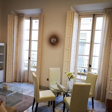 Apartment Luxury Centre *